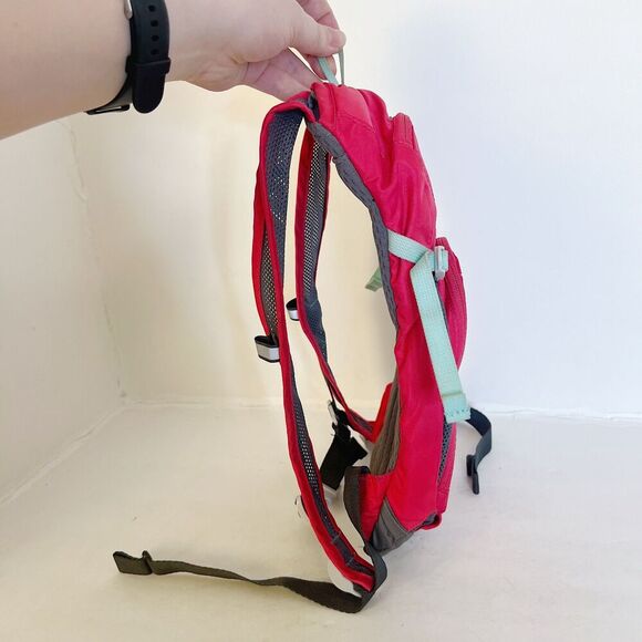 Camelbak Mini M.U.L.E. Hydration Pack Mini Backpack Hiking Running Pink and Mint - Picture 2 of 7